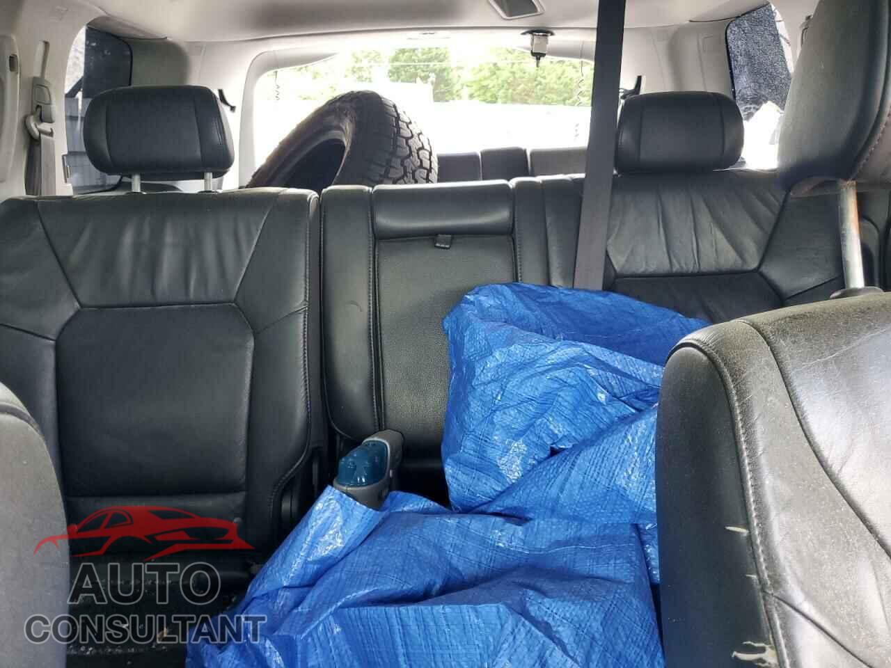 HONDA PILOT 2011 - 5FNYF3H55BB001832