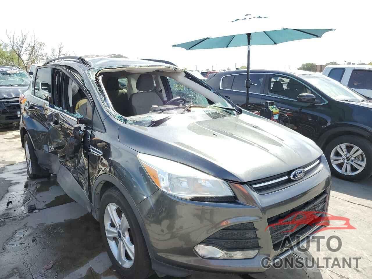 FORD ESCAPE 2016 - 1FMCU0GX1GUB07058
