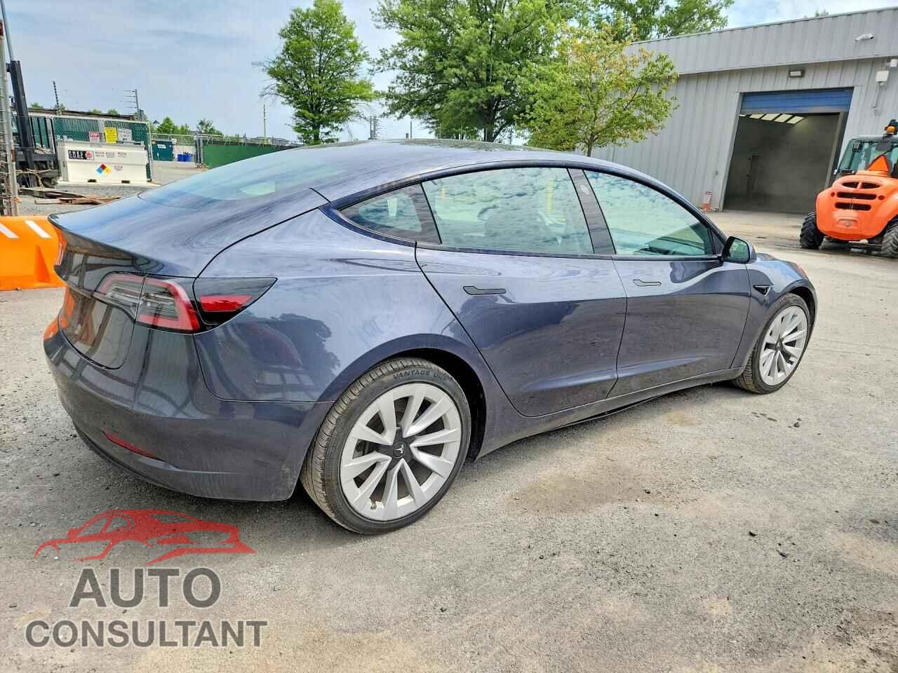 TESLA MODEL 3 2023 - 5YJ3E1EA5PF435999