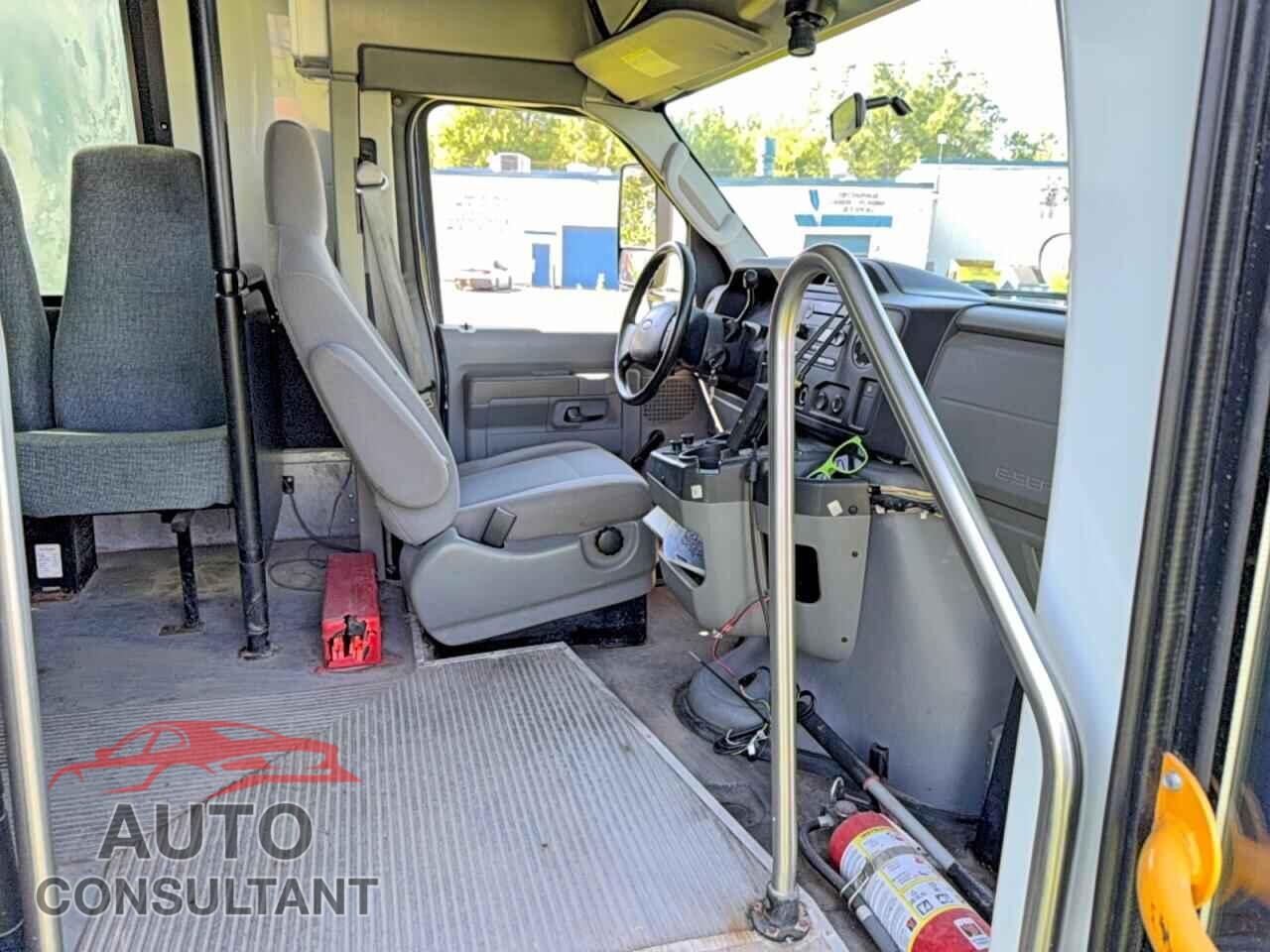 FORD ECONOLINE 2011 - 1FDFE4FSXBDA30349