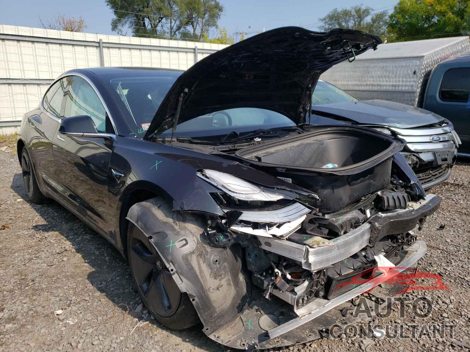 TESLA MODEL 3 2018 - 5YJ3E1EBXJF095555