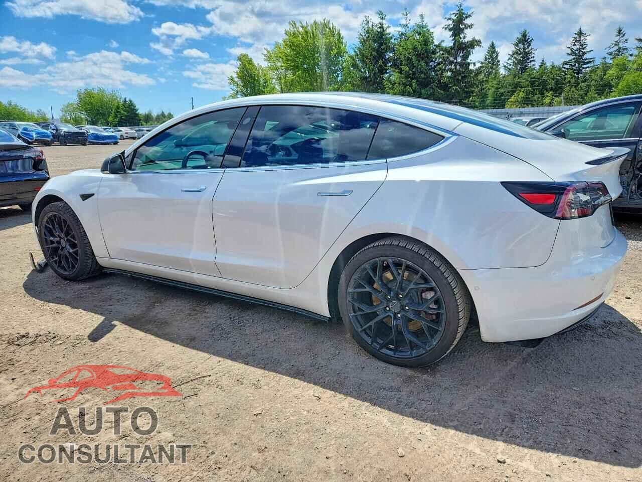 TESLA MODEL 3 2020 - 5YJ3E1EB4LF643200