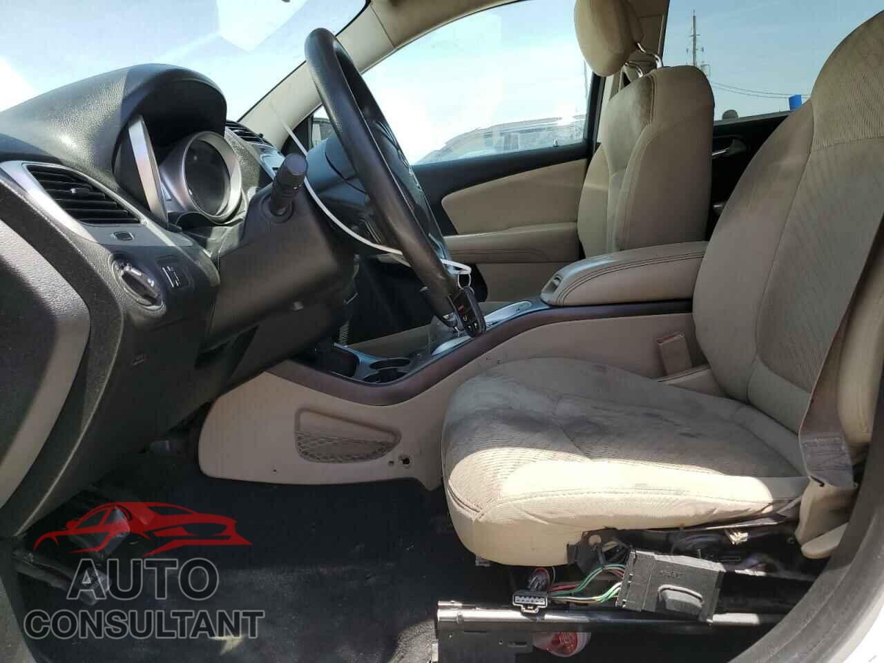 DODGE JOURNEY 2015 - 3C4PDCBG6FT701801