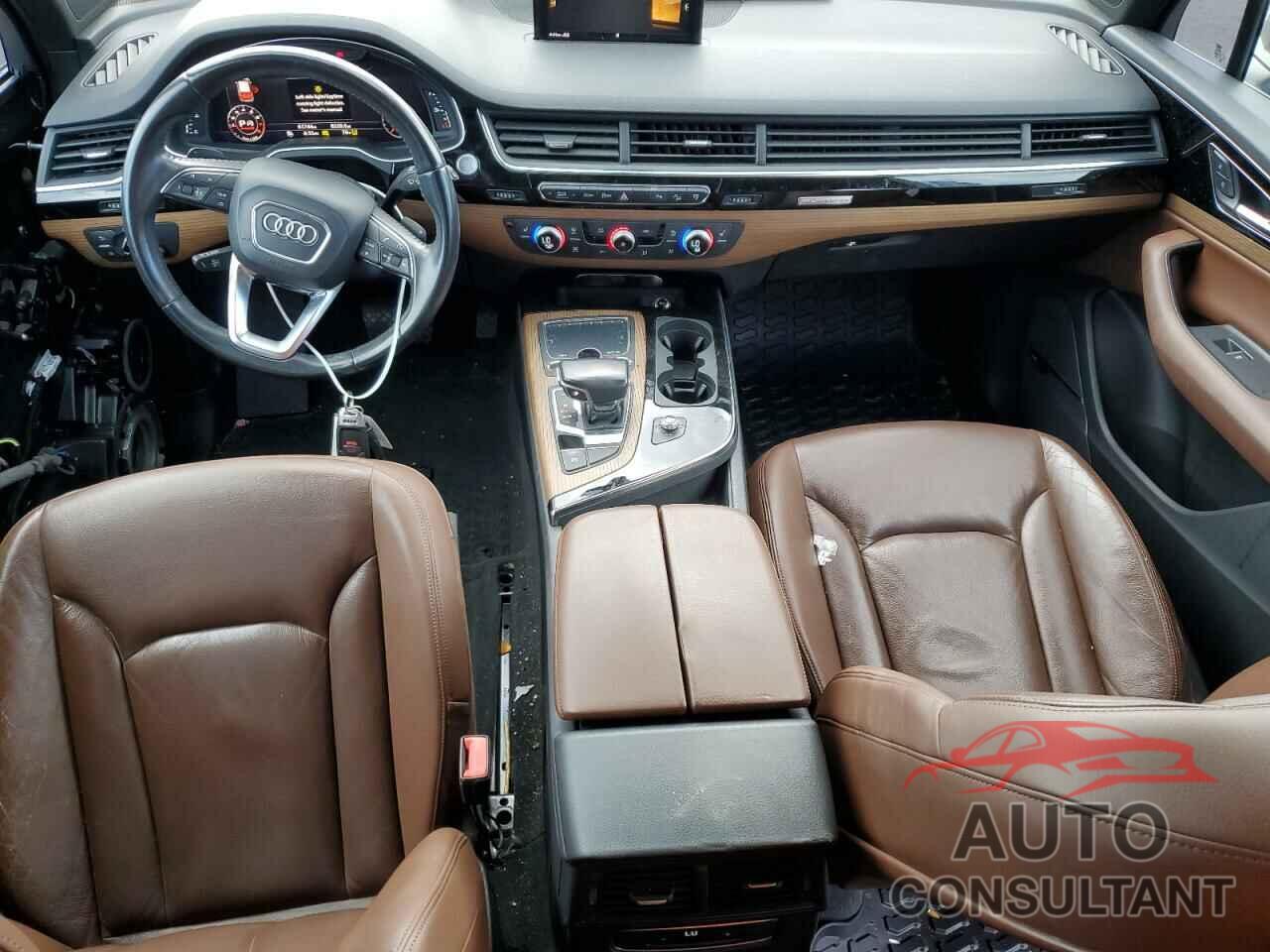 AUDI Q7 2017 - WA1LHAF72HD039767