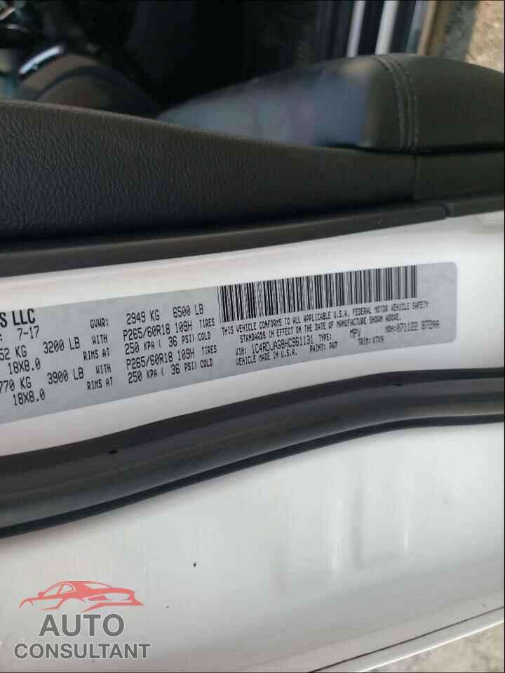 DODGE DURANGO 2017 - 1C4RDJAG8HC961131
