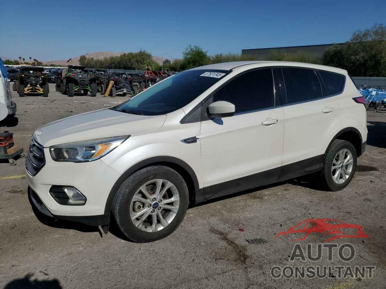 FORD ESCAPE 2017 - 1FMCU0G97HUE48211