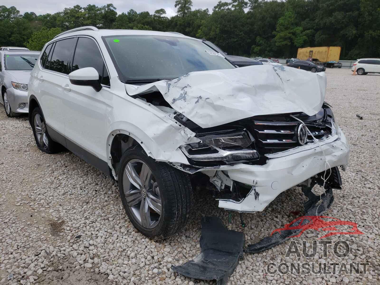 VOLKSWAGEN TIGUAN 2021 - 3VV3B7AX8MM102436