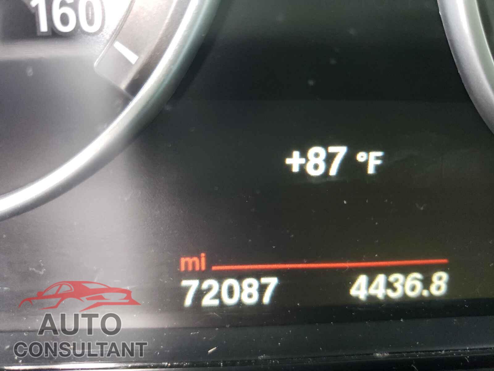 BMW X5 2018 - 5UXKR2C59J0X08040