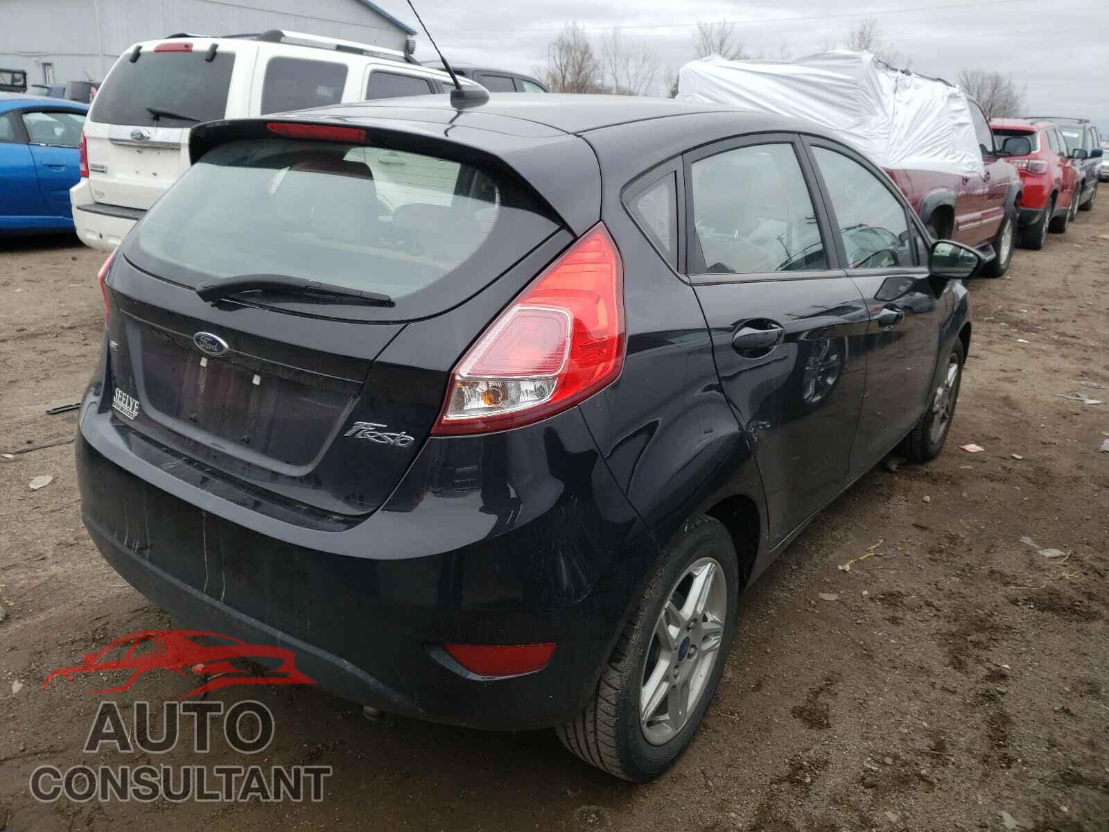 FORD FIESTA 2017 - 3FADP4EJ8HM132055
