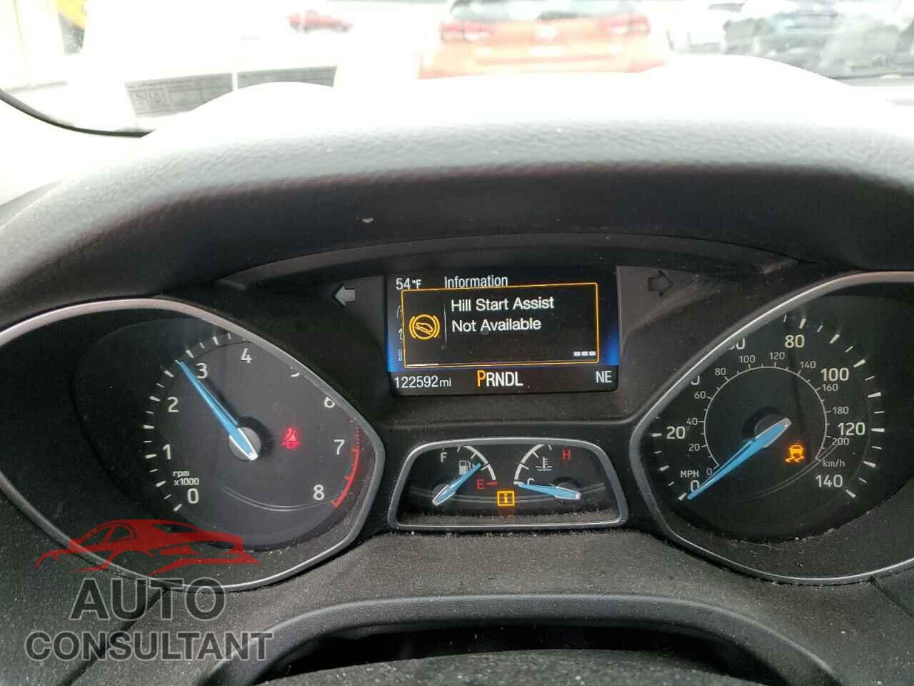 FORD FOCUS 2017 - 1FADP3F22HL274260