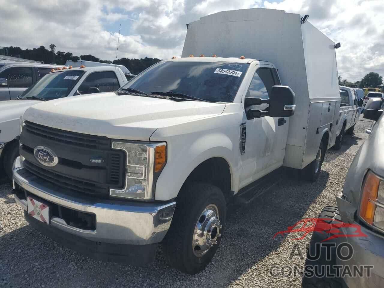 FORD F350 2017 - 1FDRF3H68HEC23462