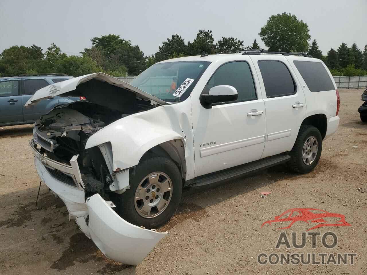 CHEVROLET TAHOE 2011 - 1GNSKBE02BR200035