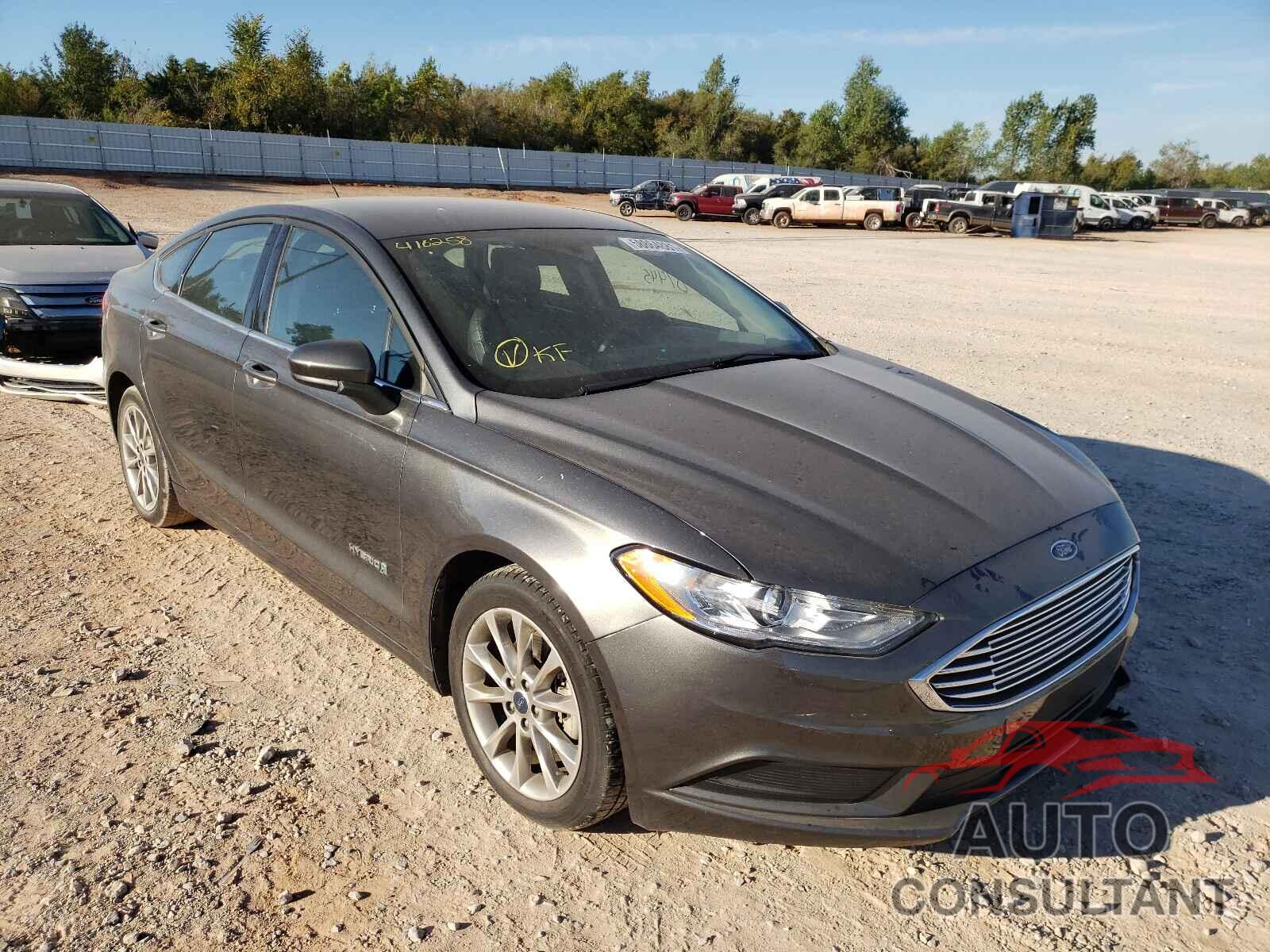FORD FUSION 2017 - 3FA6P0LU5HR416258