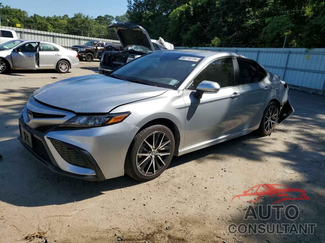 TOYOTA CAMRY 2022 - 4T1G11AK1NU714491