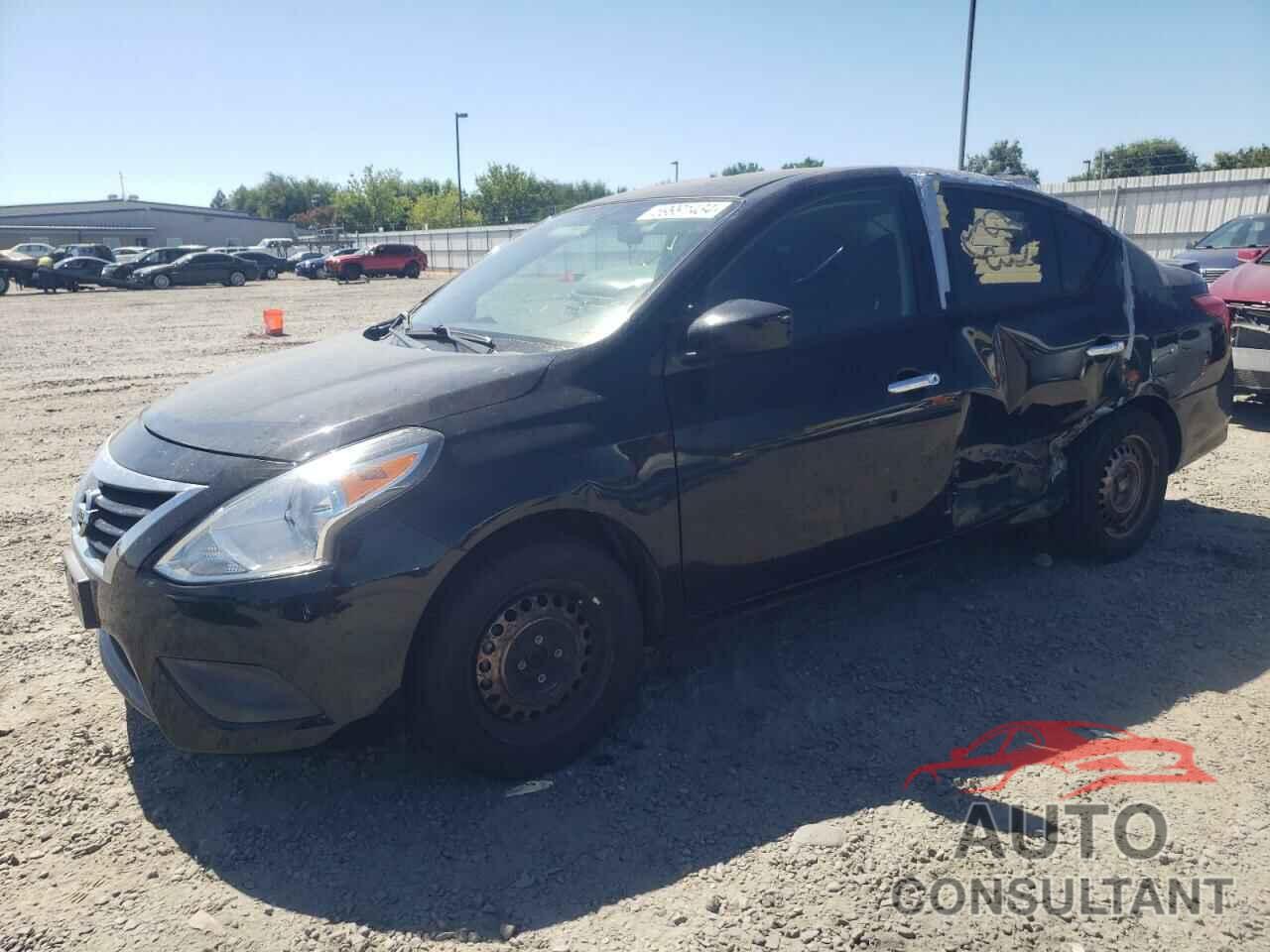 NISSAN VERSA 2018 - 3N1CN7AP2JL854384