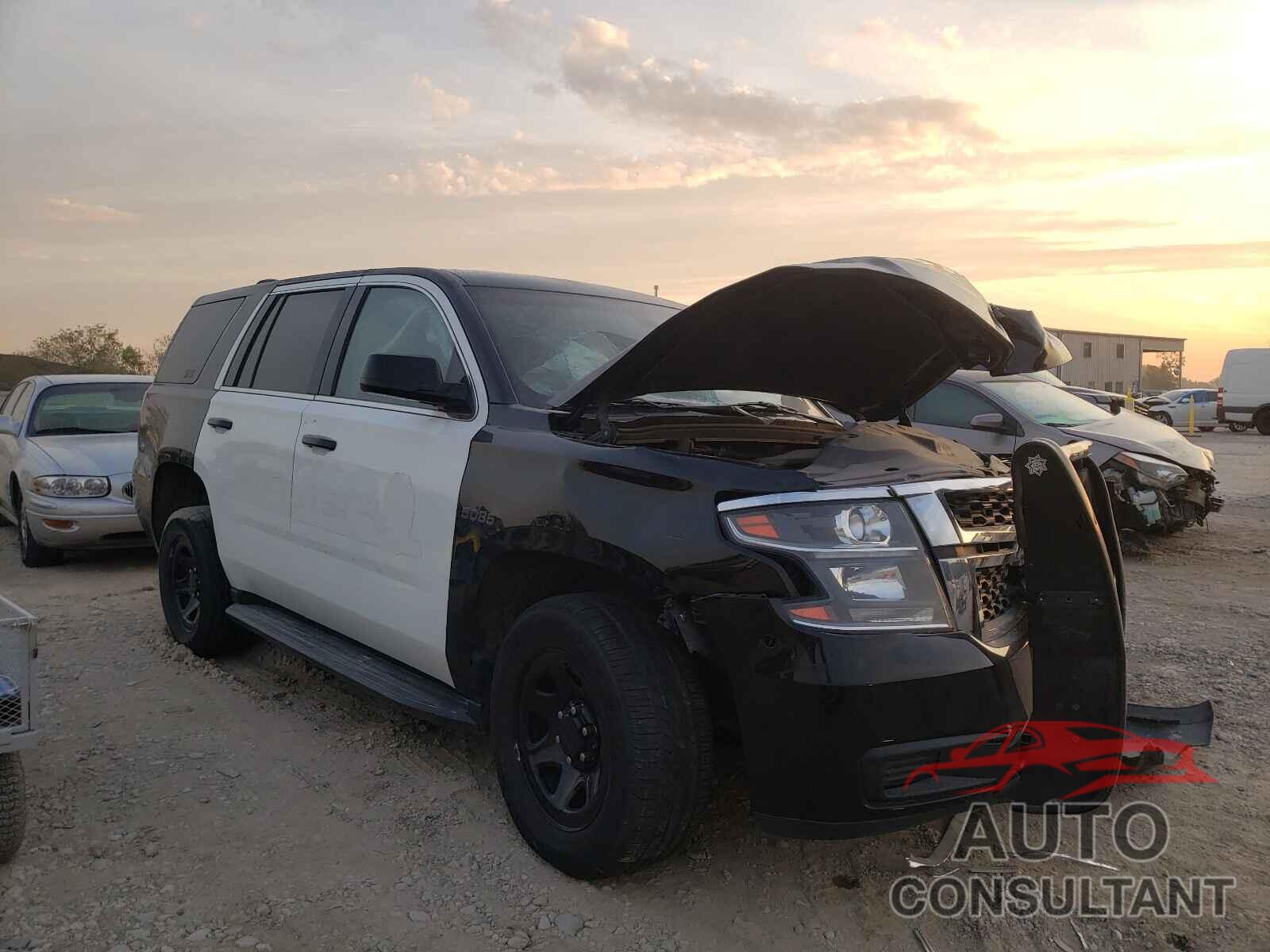 CHEVROLET TAHOE 2018 - 1GNSKDEC5JR367221