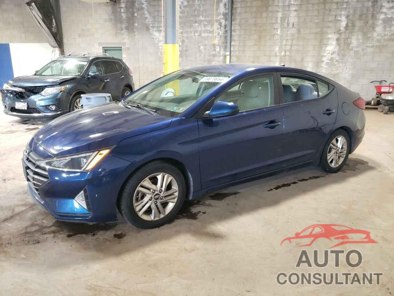 HYUNDAI ELANTRA 2019 - 5NPD84LF6KH407831