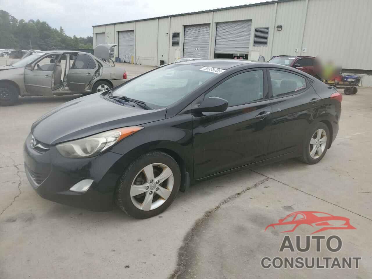 HYUNDAI ELANTRA 2013 - KMHDH4AE0DU628551