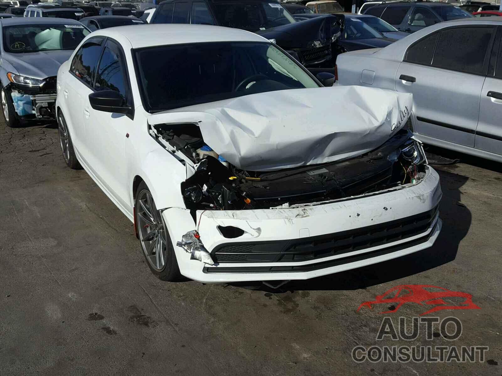 VOLKSWAGEN JETTA 2015 - 3VWD17AJ1FM258769