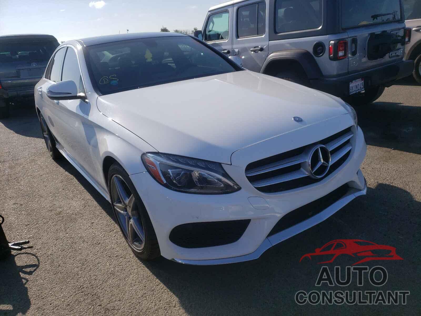 MERCEDES-BENZ C CLASS 2016 - 55SWF4KB3GU173777