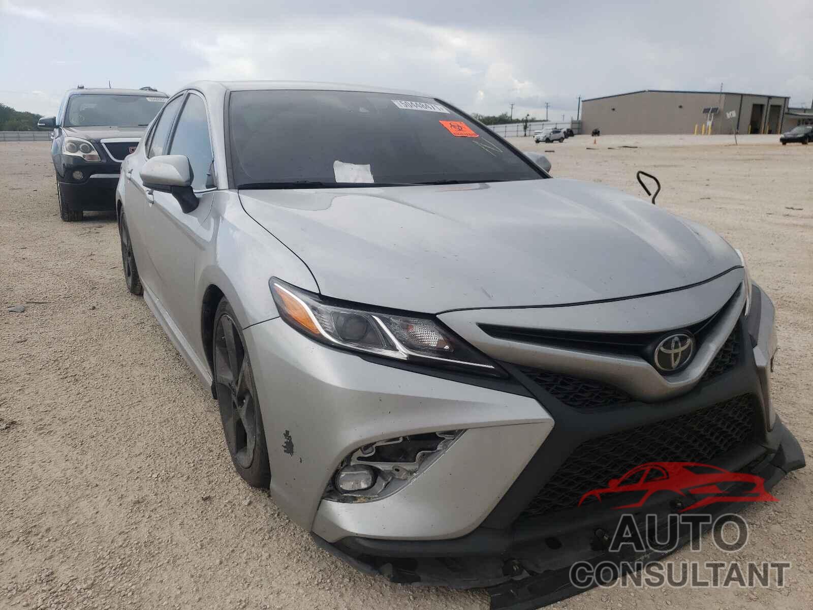 TOYOTA CAMRY 2019 - 4T1B11HK5KU832135