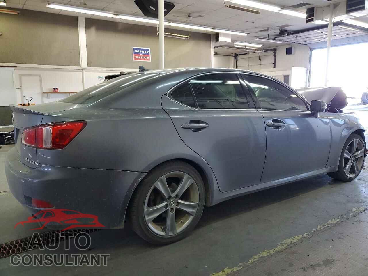 LEXUS IS 2013 - JTHBF5C27D5187889