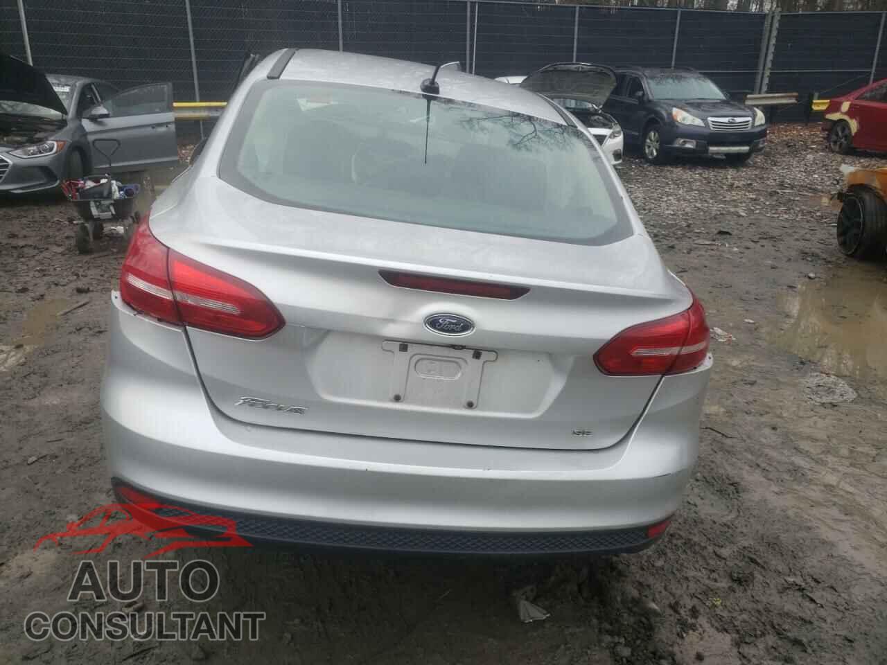 FORD FOCUS 2017 - 1FADP3F28HL205038