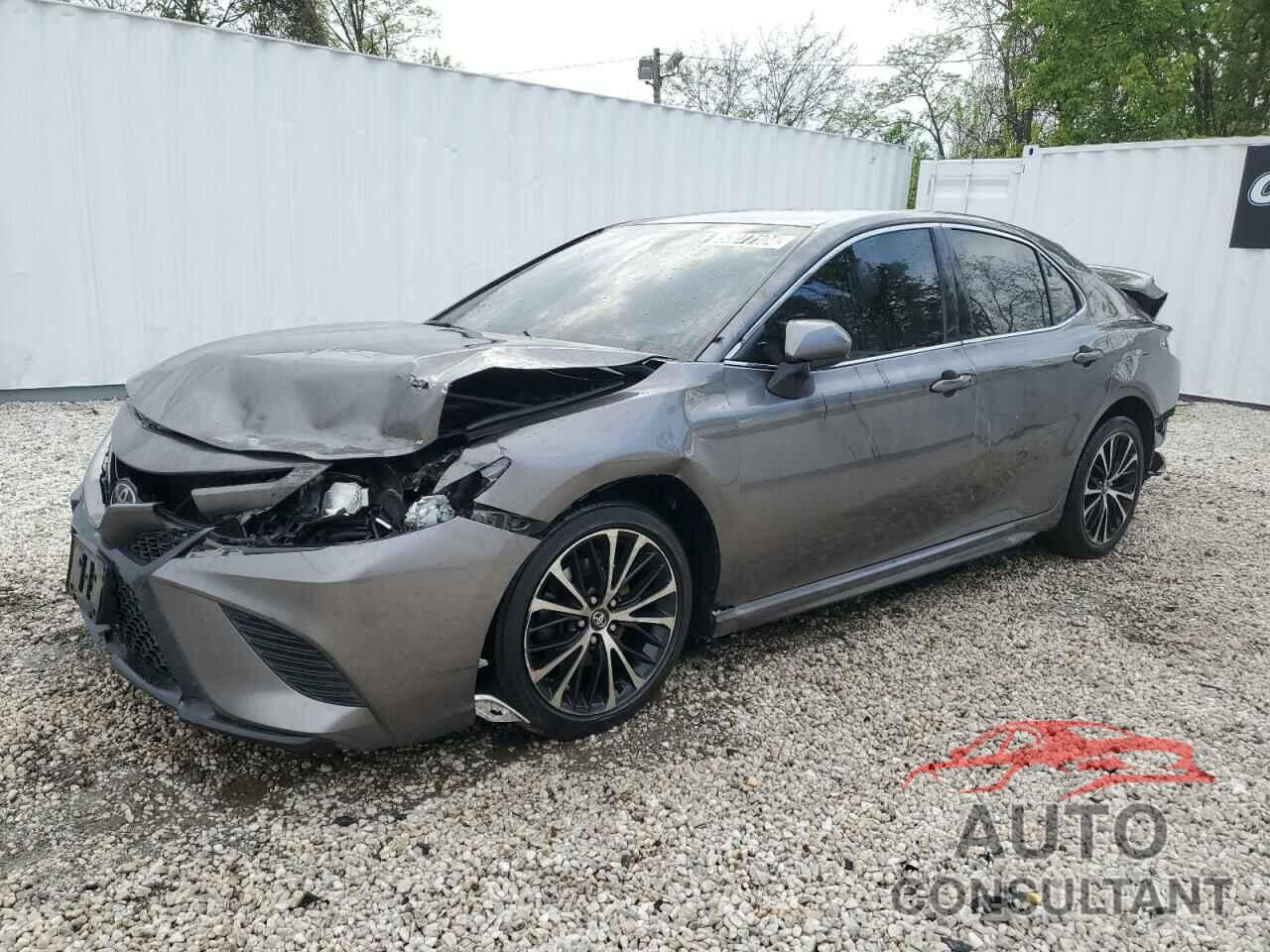 TOYOTA CAMRY 2018 - 4T1B11HK4JU522833