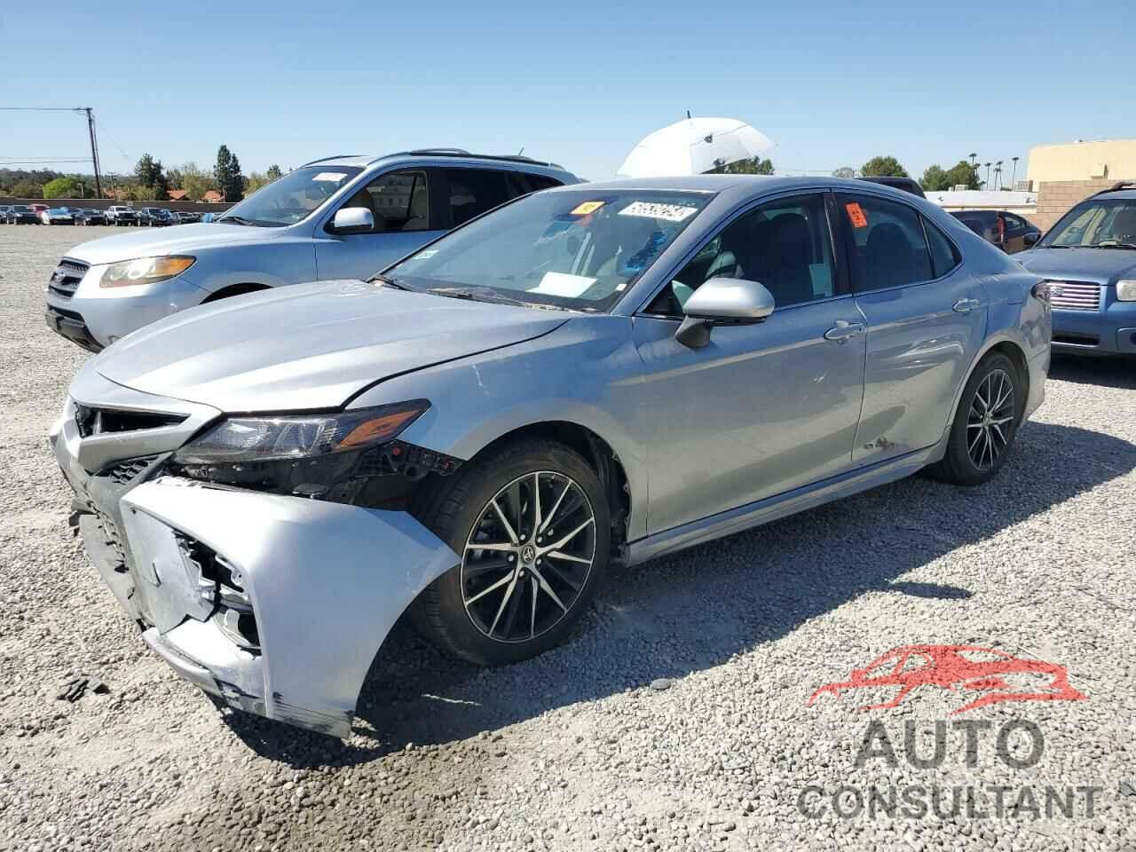 TOYOTA CAMRY 2022 - 4T1G11AK7NU683795