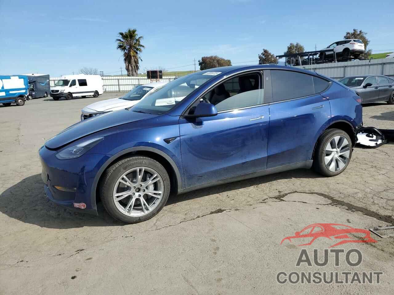 TESLA MODEL Y 2024 - 7SAYGDEE9RF981540
