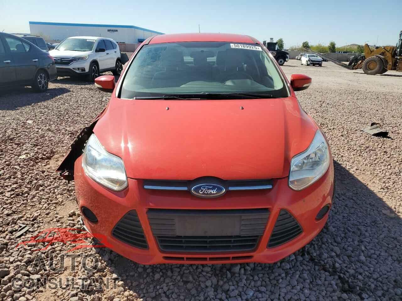 FORD FOCUS 2013 - 1FADP3F23DL353138