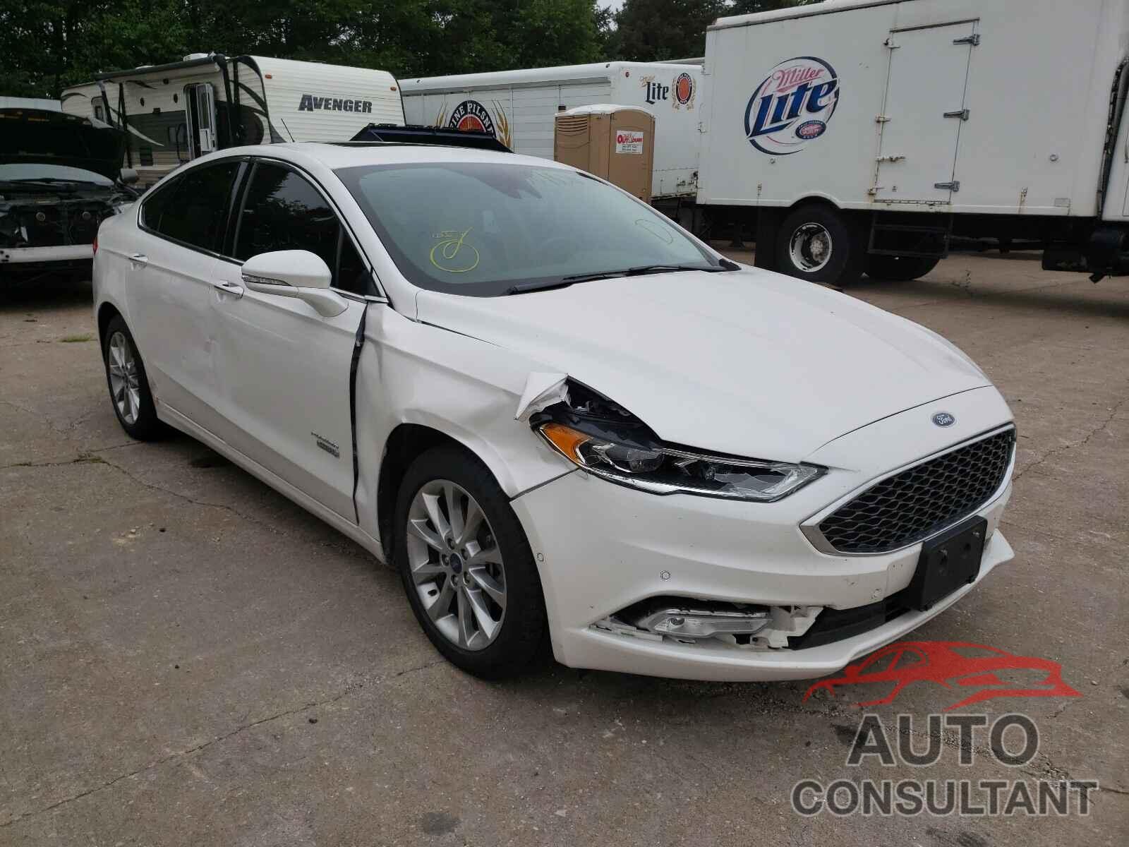 FORD FUSION 2017 - 3FA6P0SU5HR225926