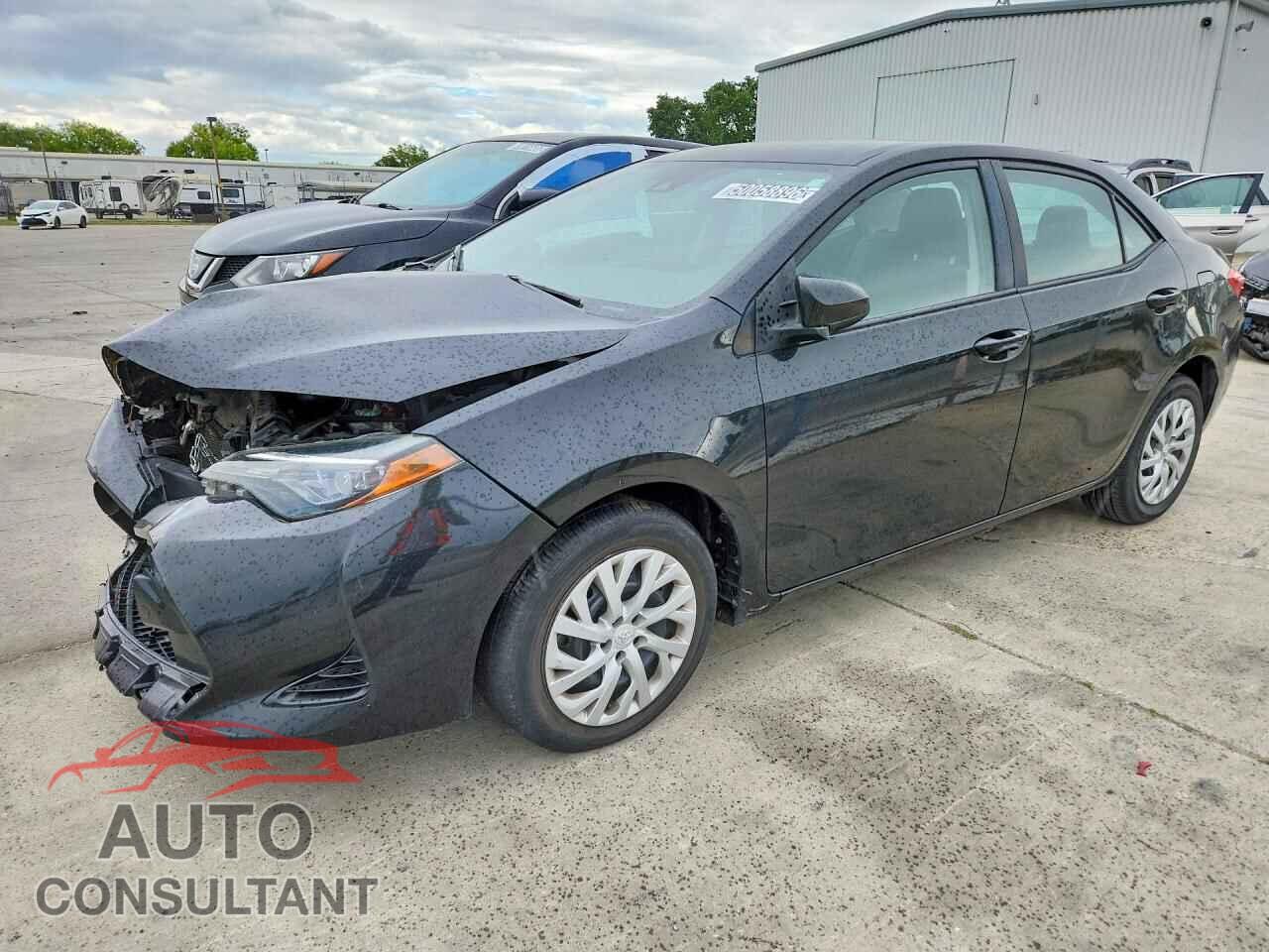 TOYOTA COROLLA 2018 - 2T1BURHE2JC004687
