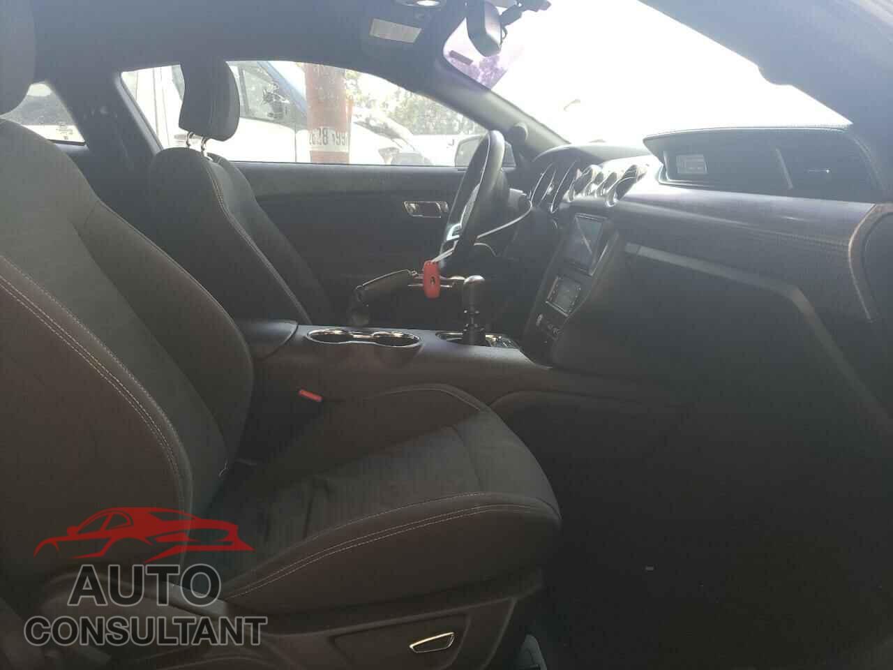 FORD MUSTANG 2017 - 1FA6P8CF5H5212403