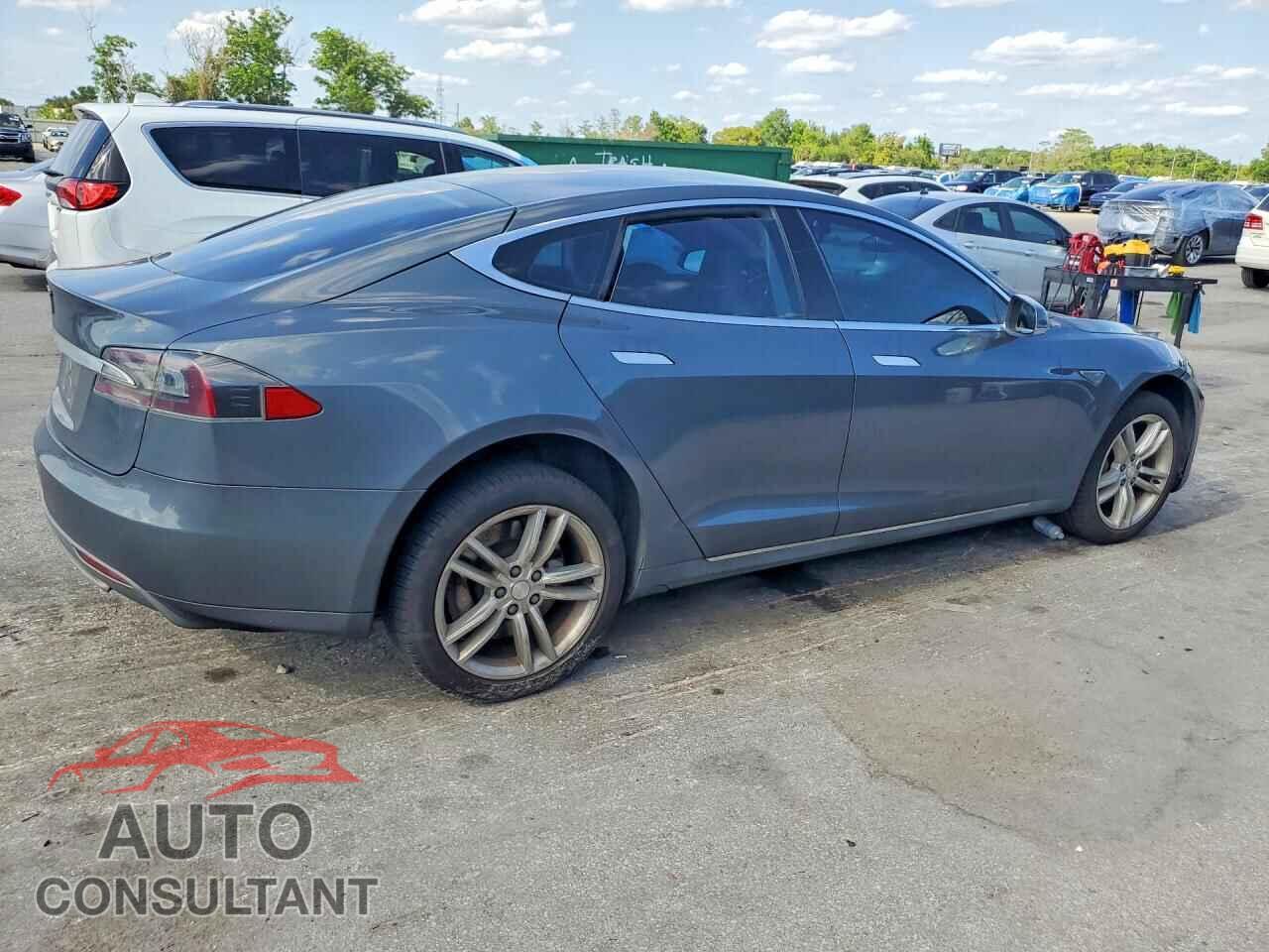 TESLA MODEL S 2012 - 5YJSA1DN9CFP02793