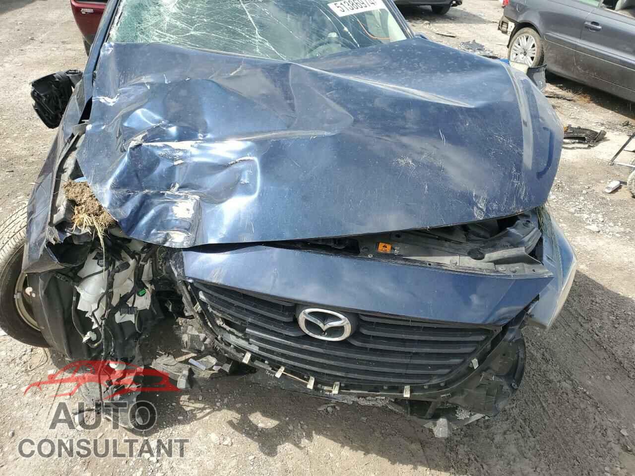 MAZDA 3 2017 - 3MZBN1L78HM108557