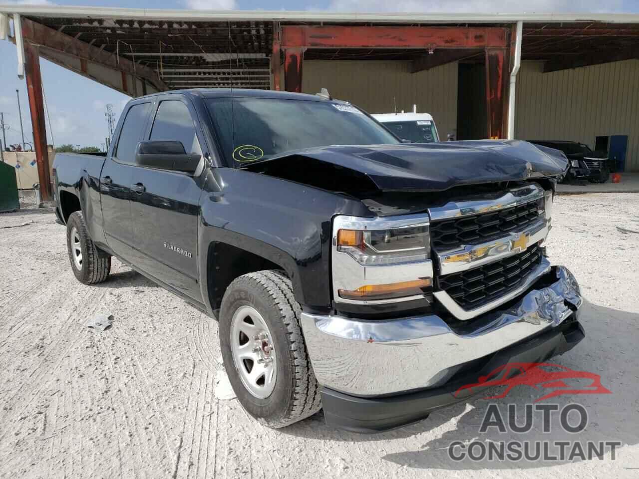 CHEVROLET SILVERADO 2018 - 1GCRCREC3JZ181808