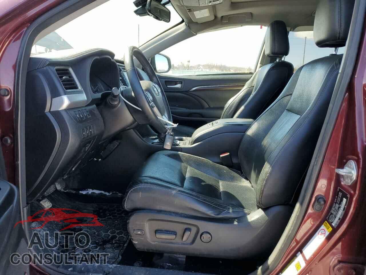 TOYOTA HIGHLANDER 2016 - 5TDDCRFH0GS018564