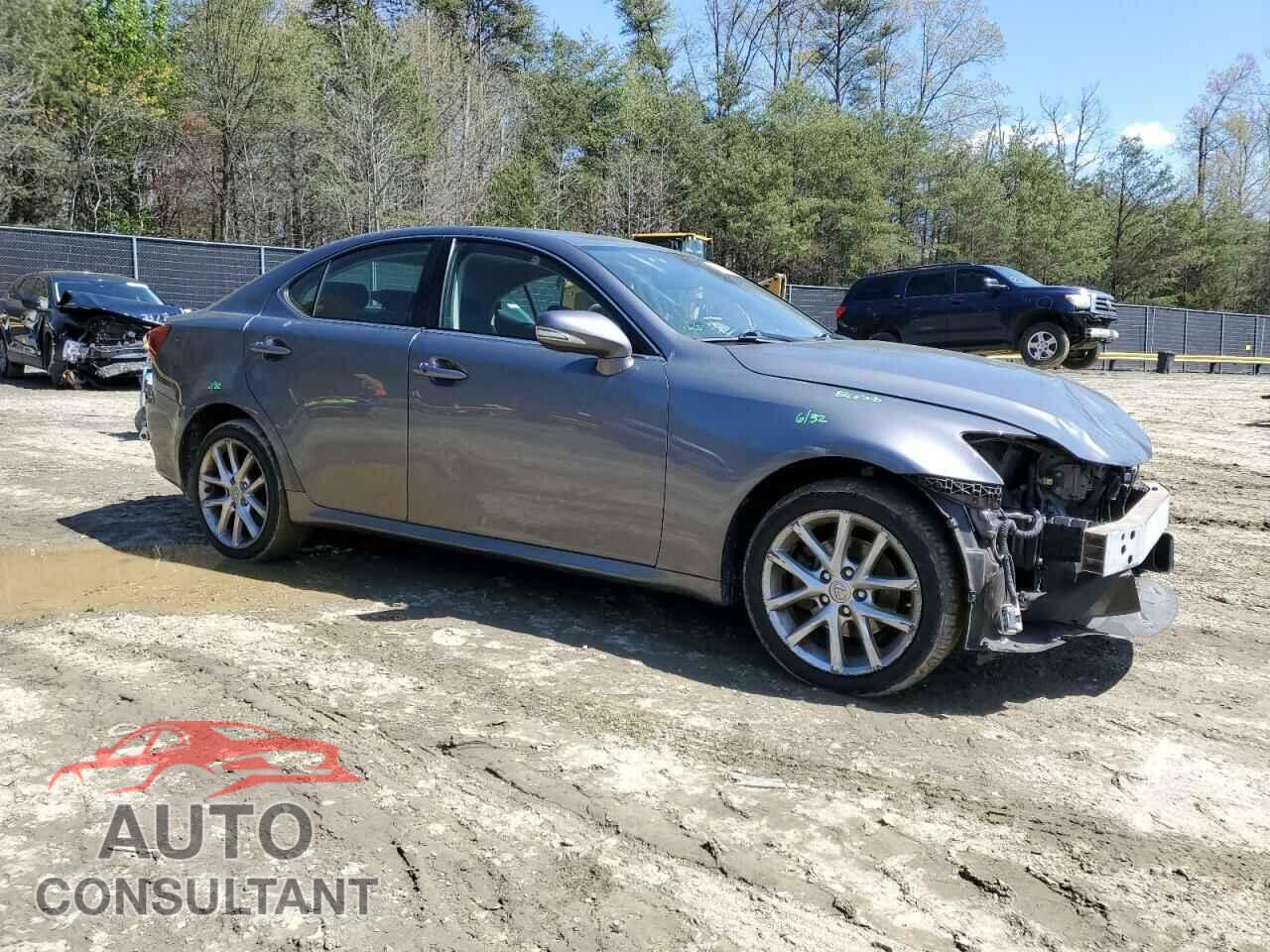 LEXUS IS 2013 - JTHCF5C25D2036068