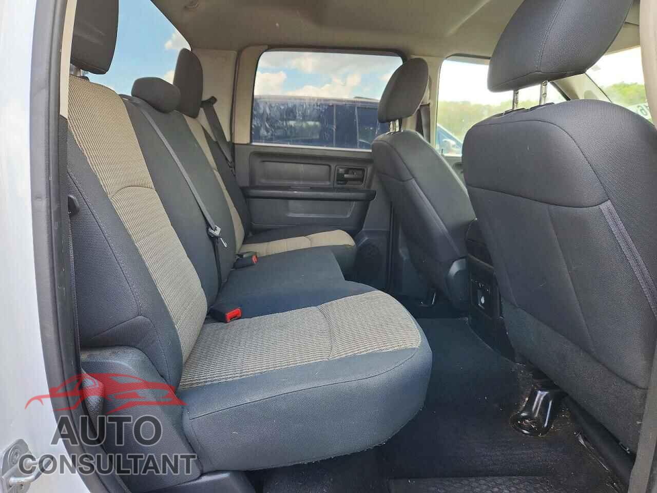 DODGE RAM 1500 2012 - 1C6RD7KP8CS232473