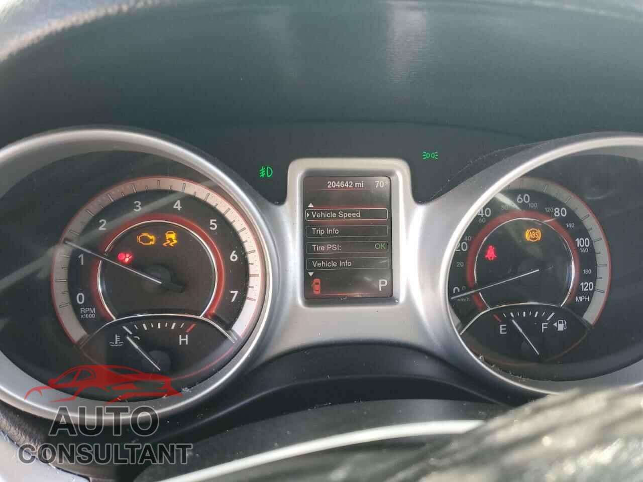 DODGE JOURNEY 2015 - 3C4PDCBG7FT628437