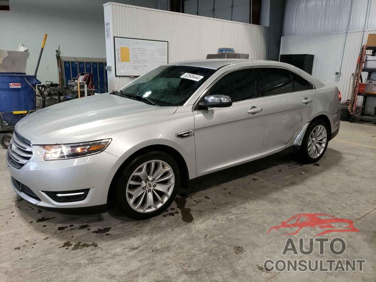 FORD TAURUS 2019 - 1FAHP2F87KG115668