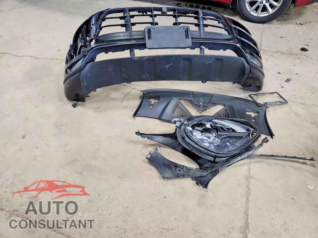 PORSCHE MACAN 2017 - WP1AF2A55HLB60098