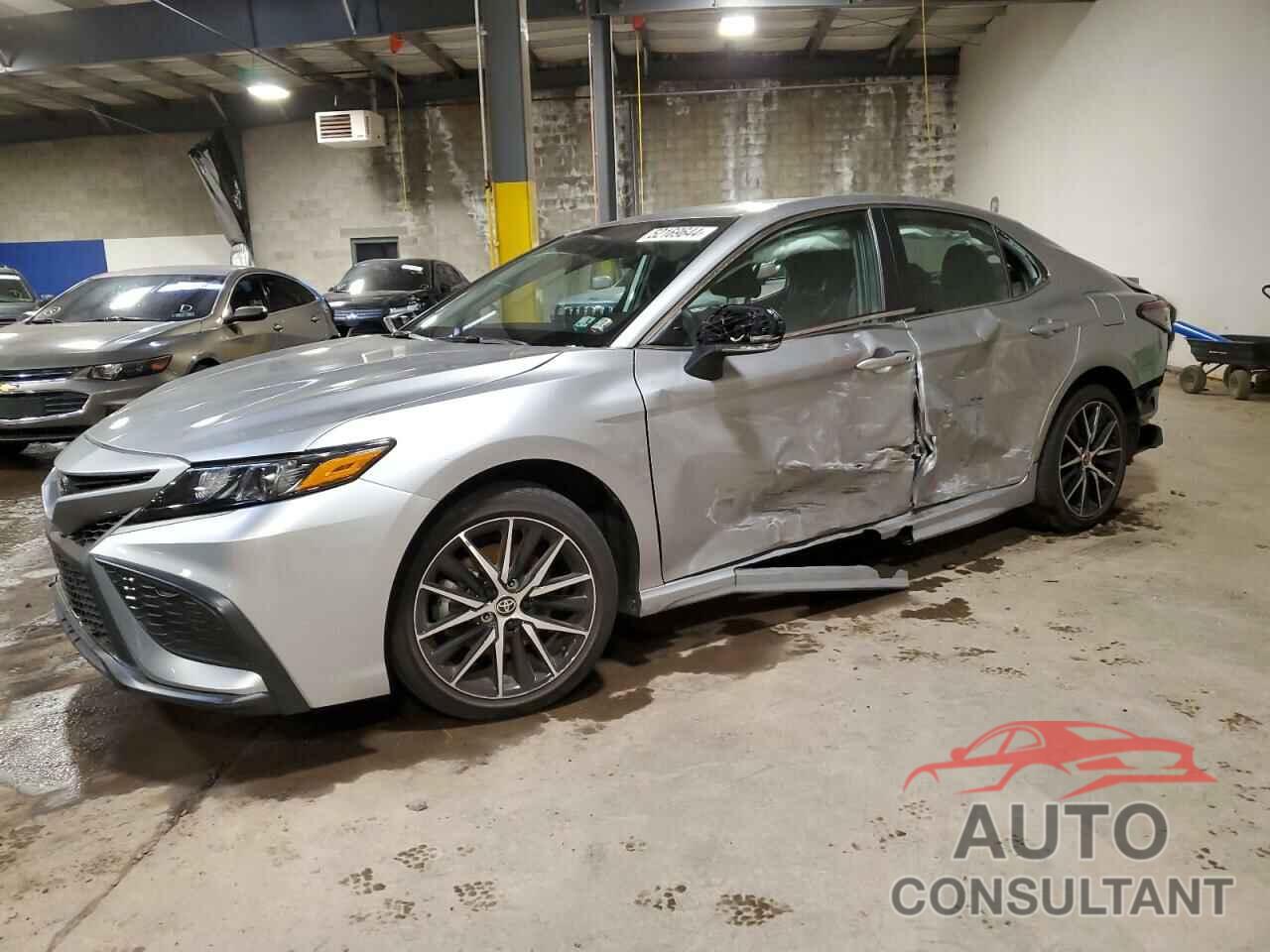 TOYOTA CAMRY 2023 - 4T1G11AK9PU801123