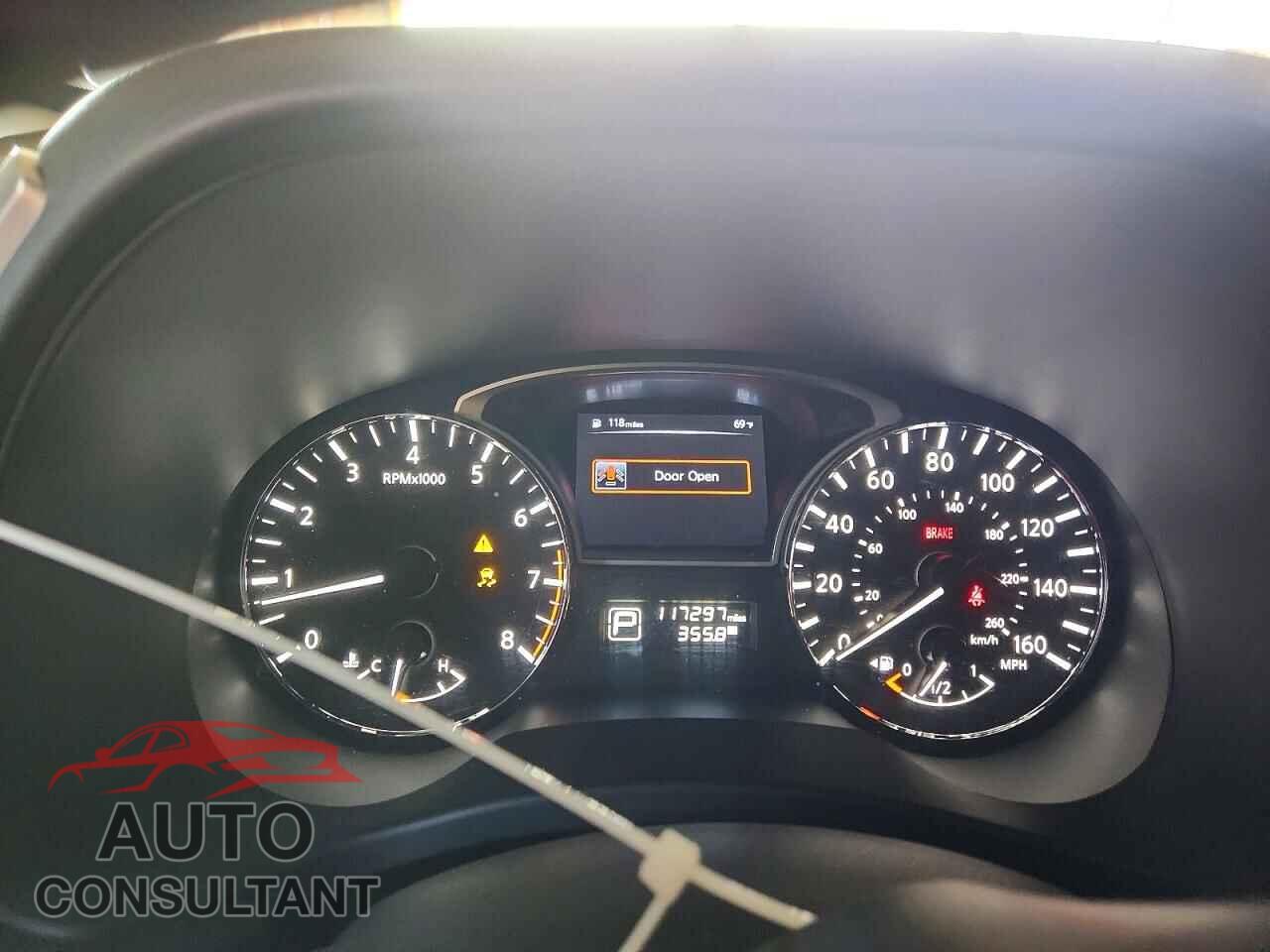 NISSAN PATHFINDER 2014 - 5N1AR2MN2EC734278
