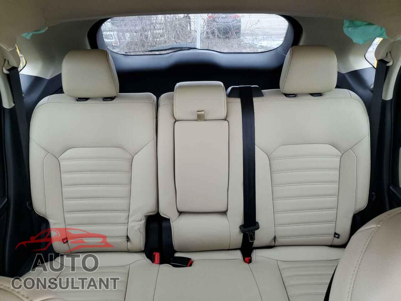 FORD EDGE 2022 - 2FMPK4J94NBA11680