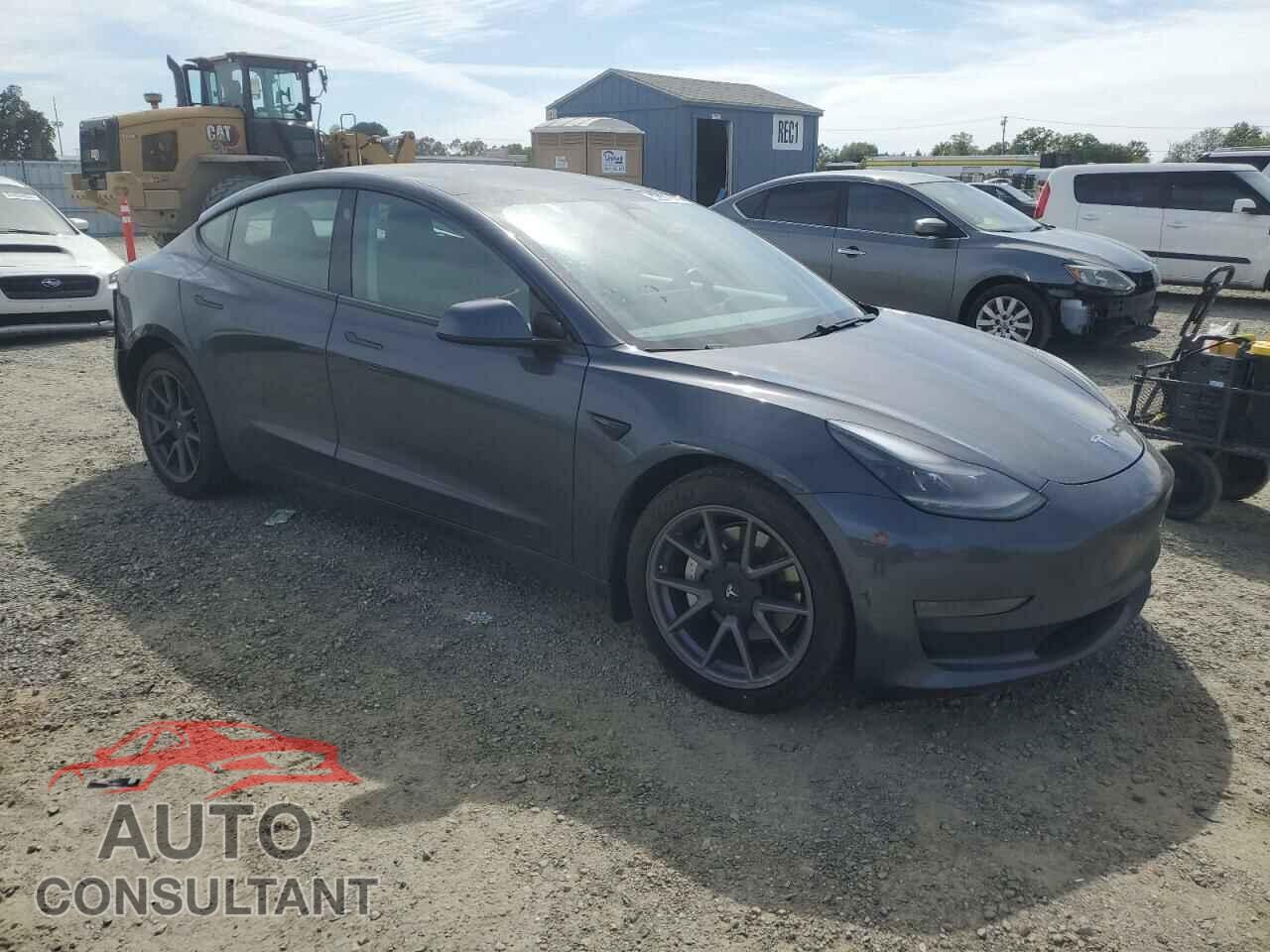 TESLA MODEL 3 2021 - 5YJ3E1EA0MF074841