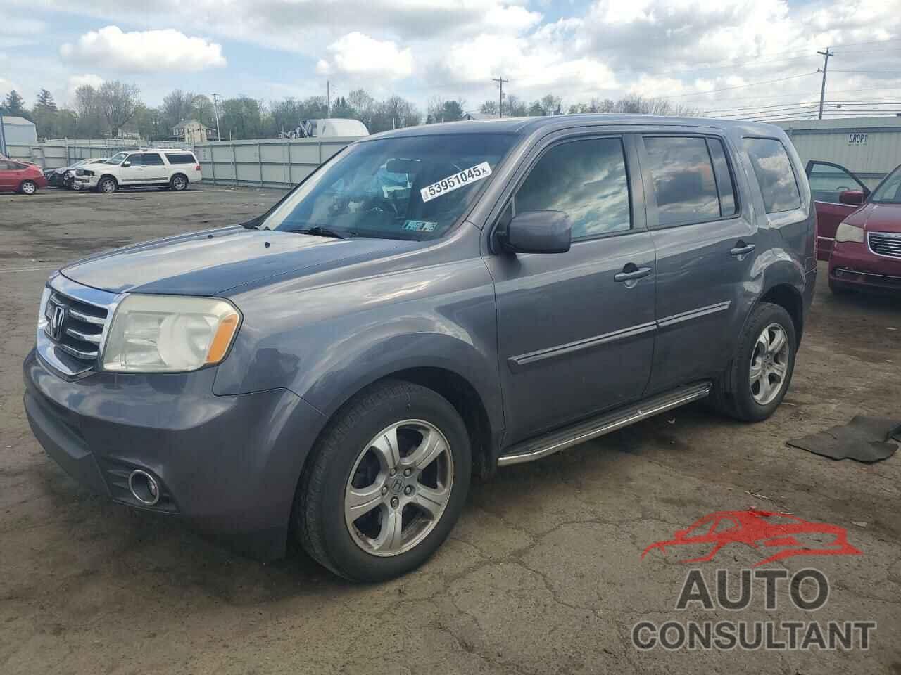 HONDA PILOT 2015 - 5FNYF4H43FB052216