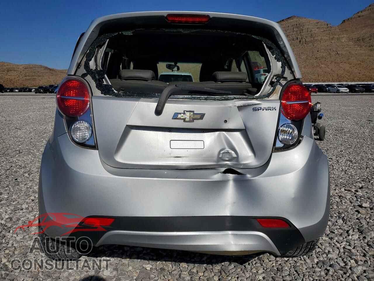 CHEVROLET SPARK 2015 - KL8CD6S99FC726634
