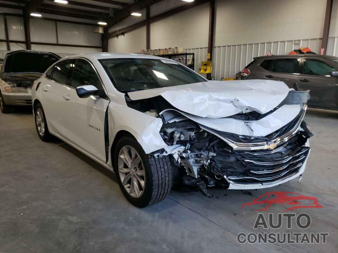 CHEVROLET MALIBU 2020 - 1G1ZD5ST9LF037896